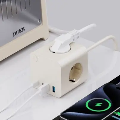 25W PD USB 3 AC Çıxışları olan AB Elektrik Stripi