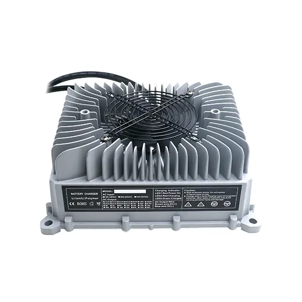 Golf Avtomobilləri üçün OBC 2000w Portativ Batareya Şarj Cihazı Tuv